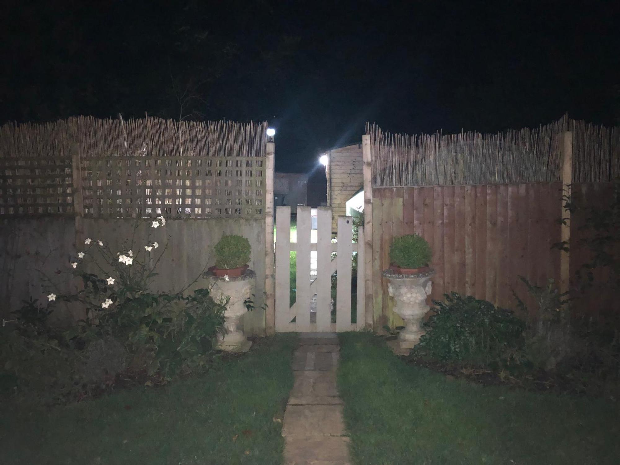Cosy Garden Log Cabin Salisbury Esterno foto