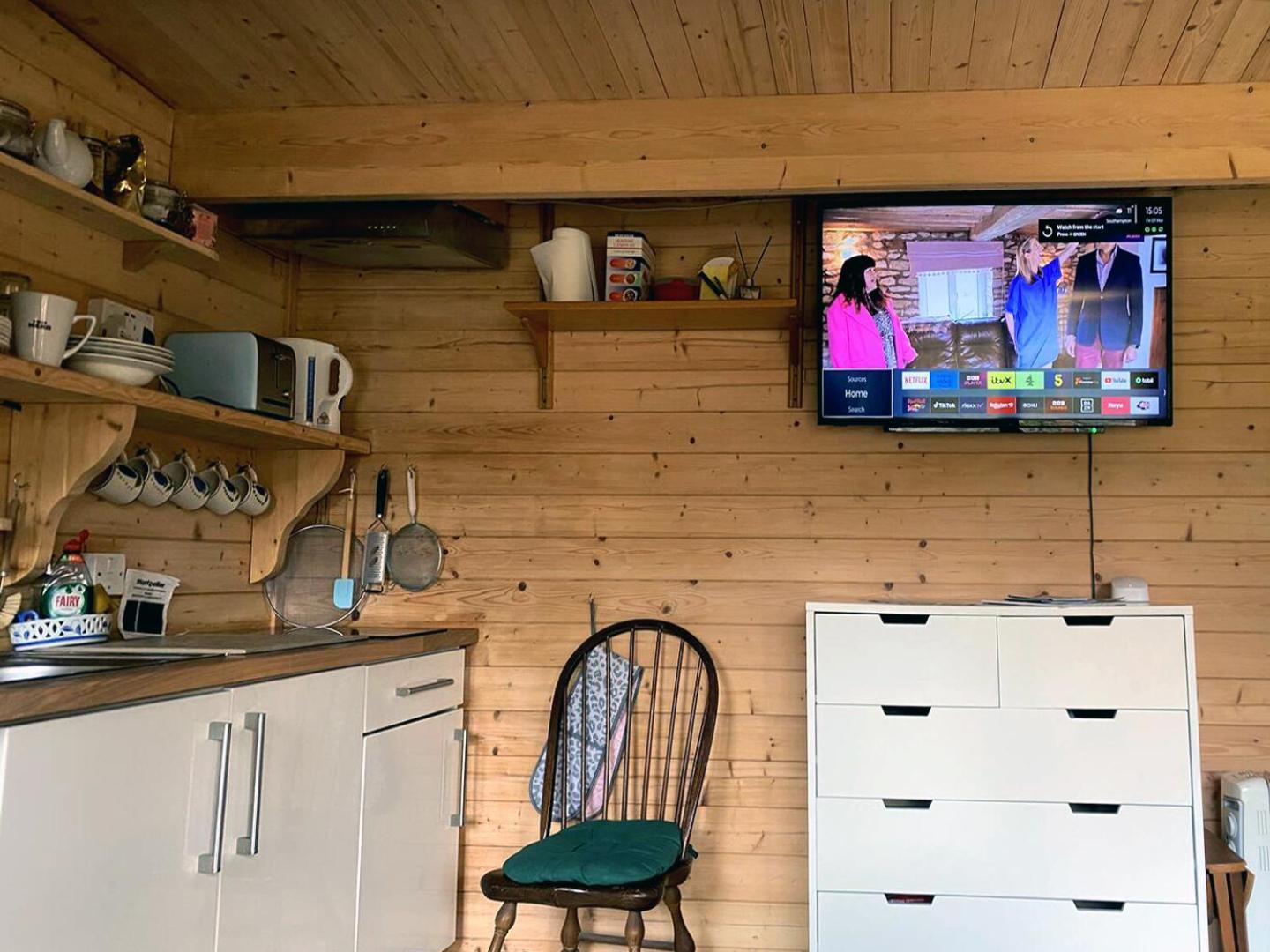 Cosy Garden Log Cabin Salisbury Esterno foto